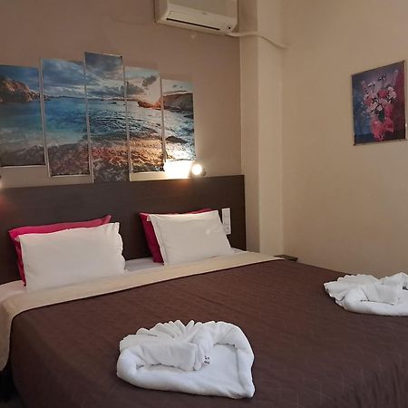 Gorgona Hotel Patitírion Buitenkant foto