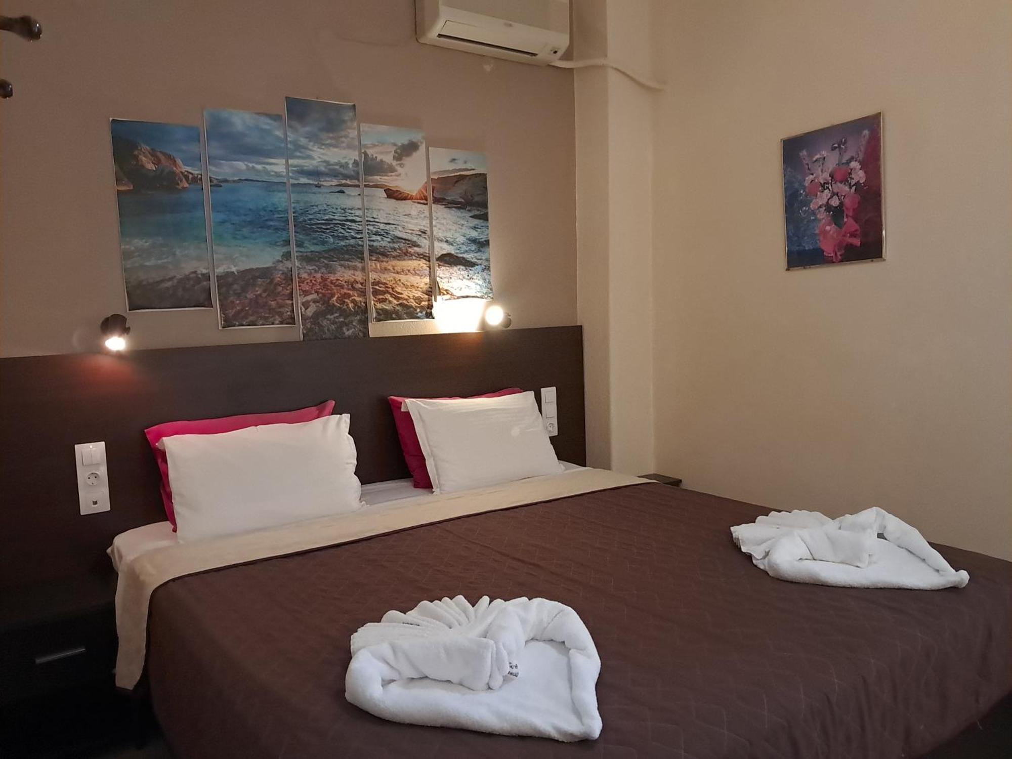 Gorgona Hotel Patitírion Buitenkant foto